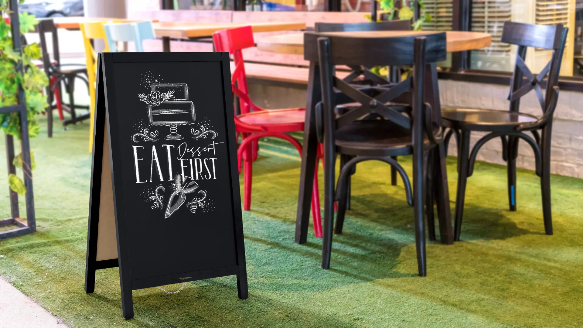 Pavement Chalkboard black with Varnished Black Frame 78x44 cm - Image 8