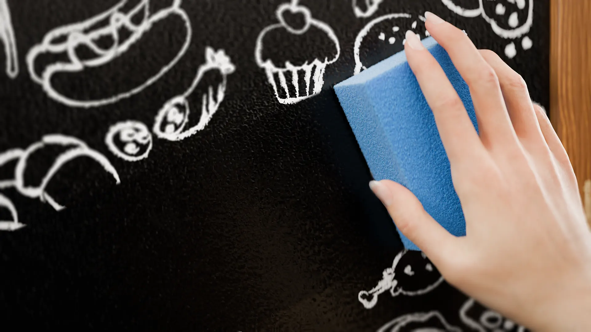 Waterproof Chalkboard with Varnished Wooden Frame 100x80cm, Chalk Writing Board Outdoor, Indoor - Image 3